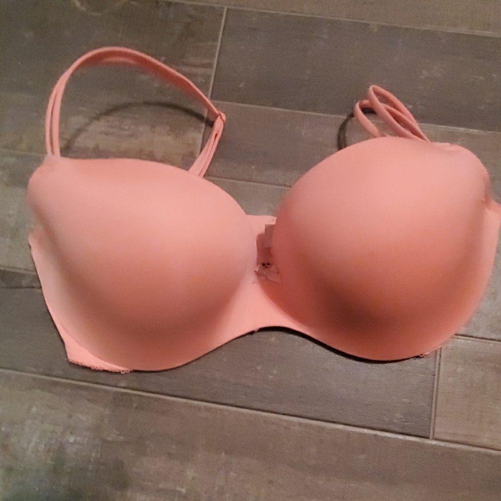Victoria's Secret Coral Push Up Bra